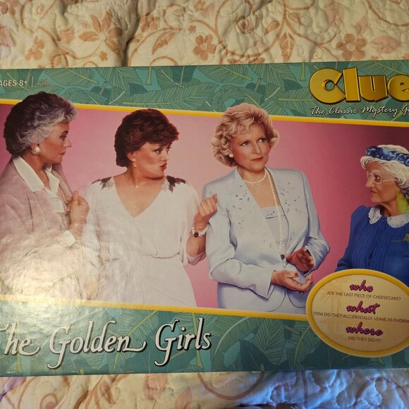 Clue Board Game: The Golden Girls Edition - Picture 1 of 6